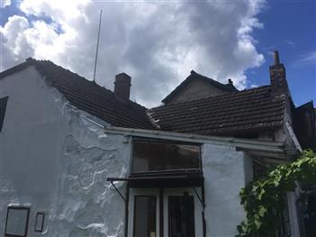 Rekonstrukce střechy - Č.B. Nemanice - Před rekonstrukcí